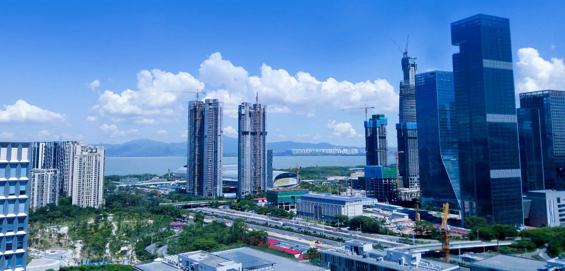 建筑工程高空环境背景